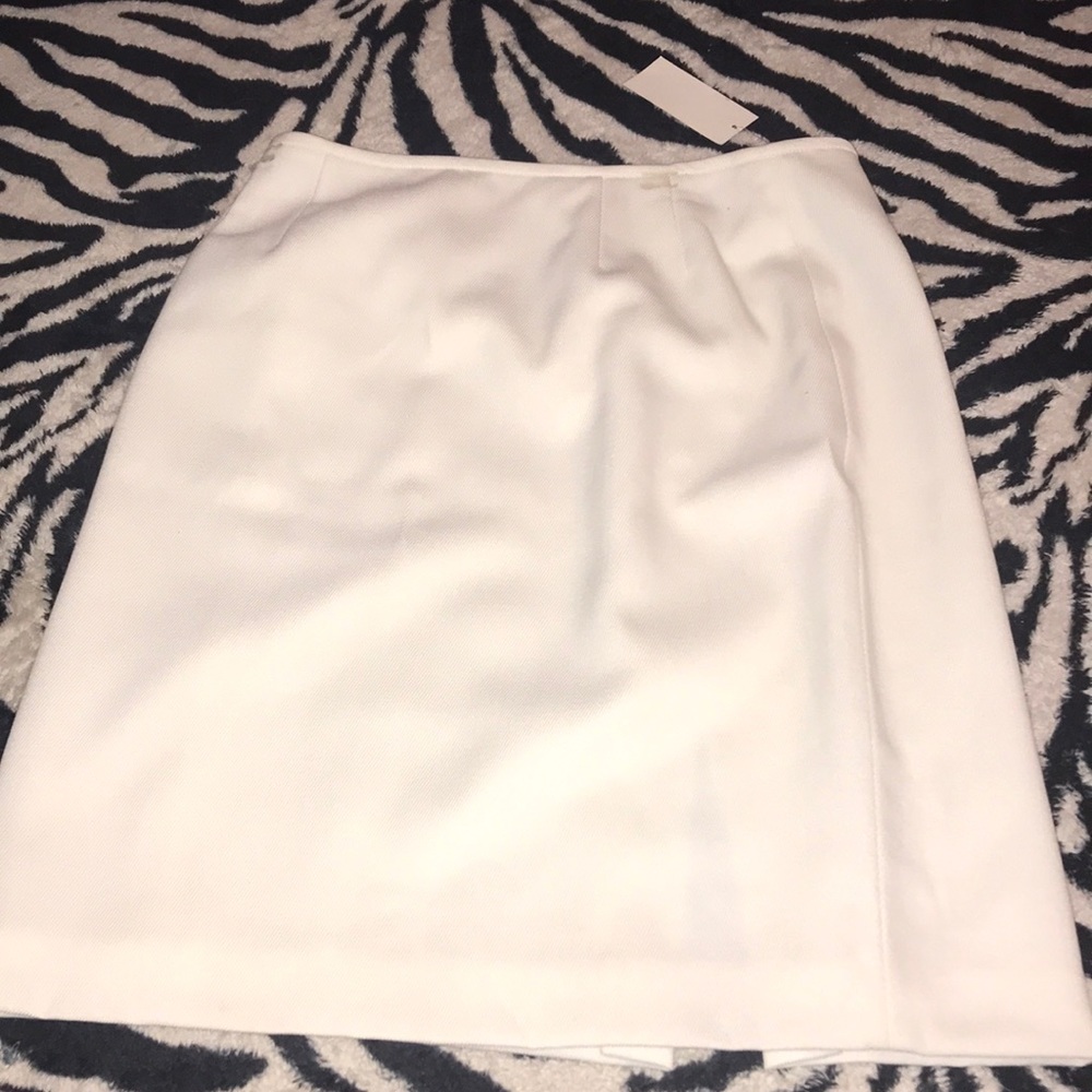 Tahari Arthur S. Levine Petite